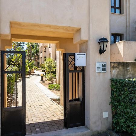 Jardines De Isla Canela, Planta Baja. Exterior photo